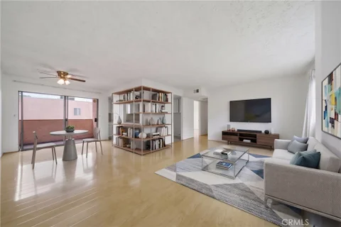 MLS: AR26202366