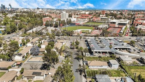 Photo of 1146 W 35th St, Los Angeles, CA 90007 (MLS # SB26085382)