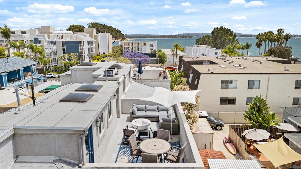 Pacific Beach - Residential