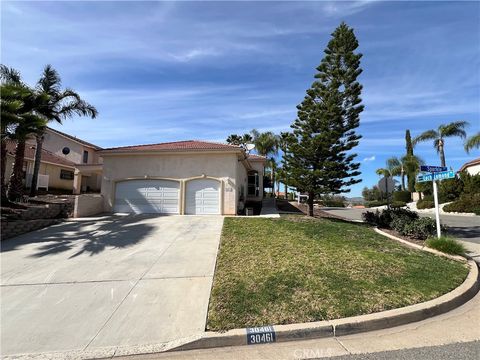 Photo of 30461 Sparkle, Canyon Lake, CA 92587 (MLS # SW26041338)