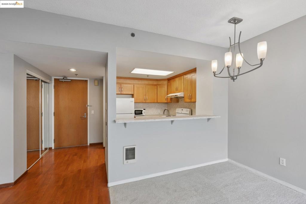 DOWNTOWN - Residential