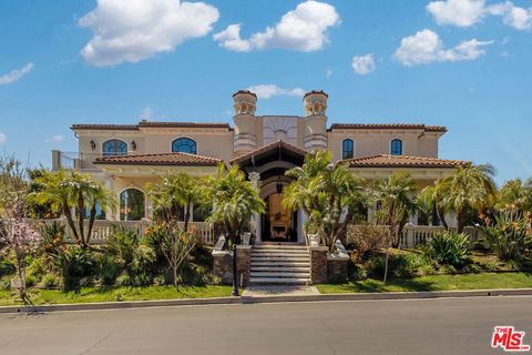 2697 Versante Terrace Chino Hills CA 91709