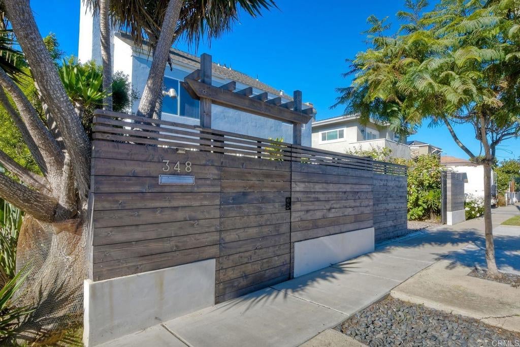 348 La Mesa Avenue