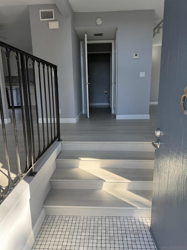 La Jolla - Residential Lease