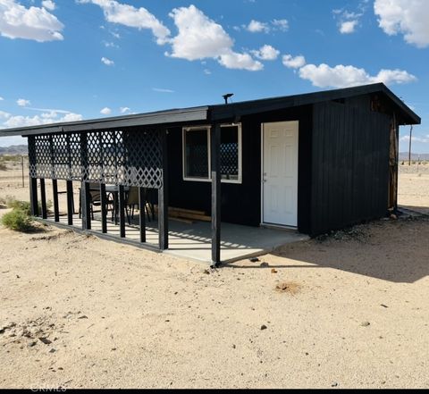 Photo of 0 Blower, 29 Palms, CA 92277 (MLS # JT25250616) Photo of 0 Blower, 29 Palms, CA 92277 (MLS # JT25250616)