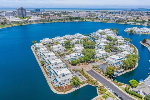 Photo of 830 Balboa Ln, Foster City, CA 94404 (MLS # ML82040300)