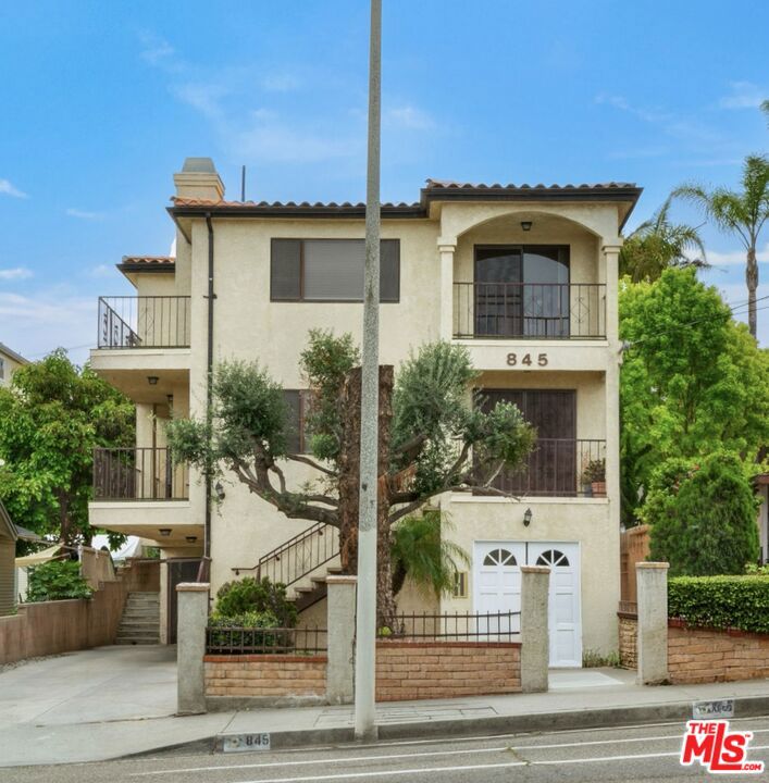 845 W 19th Street