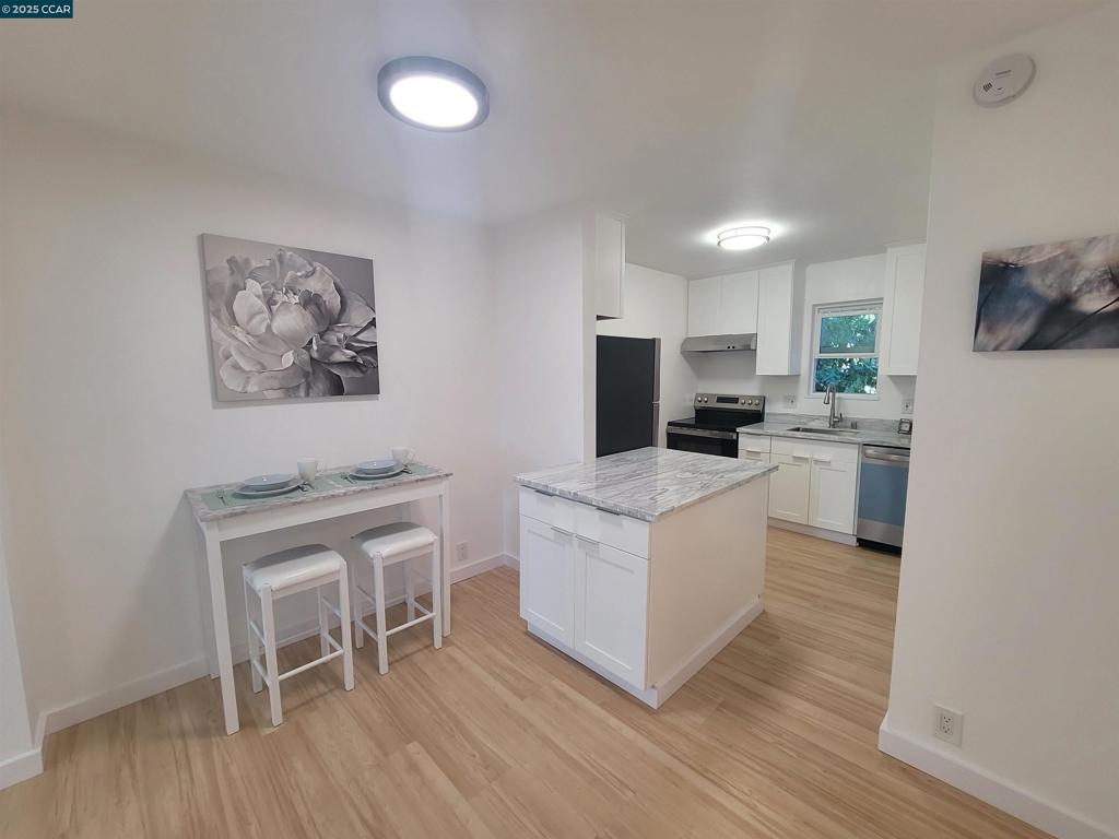 CAMELBACK NORTH - Residential