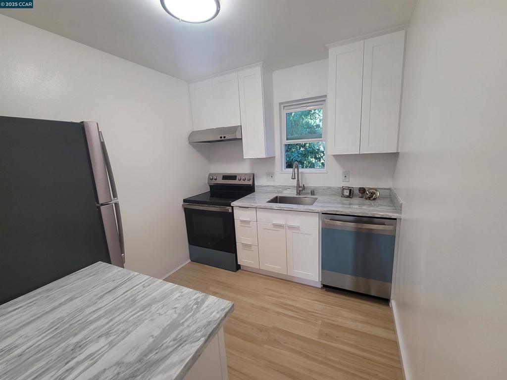 CAMELBACK NORTH - Residential
