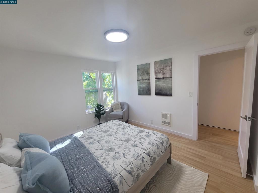 CAMELBACK NORTH - Residential