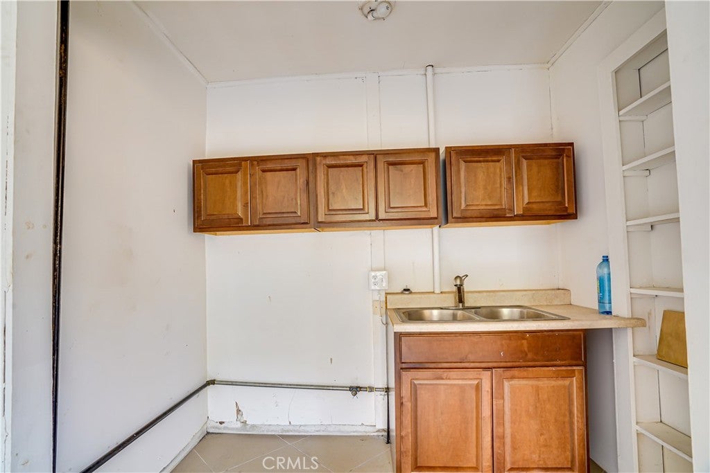12047 Kagel Canyon