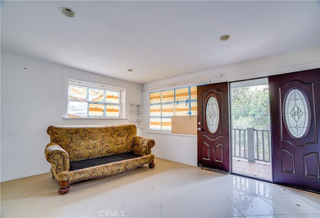 12047 Kagel Canyon