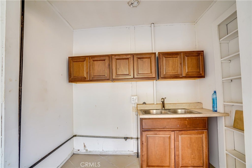 12047 Kagel Canyon