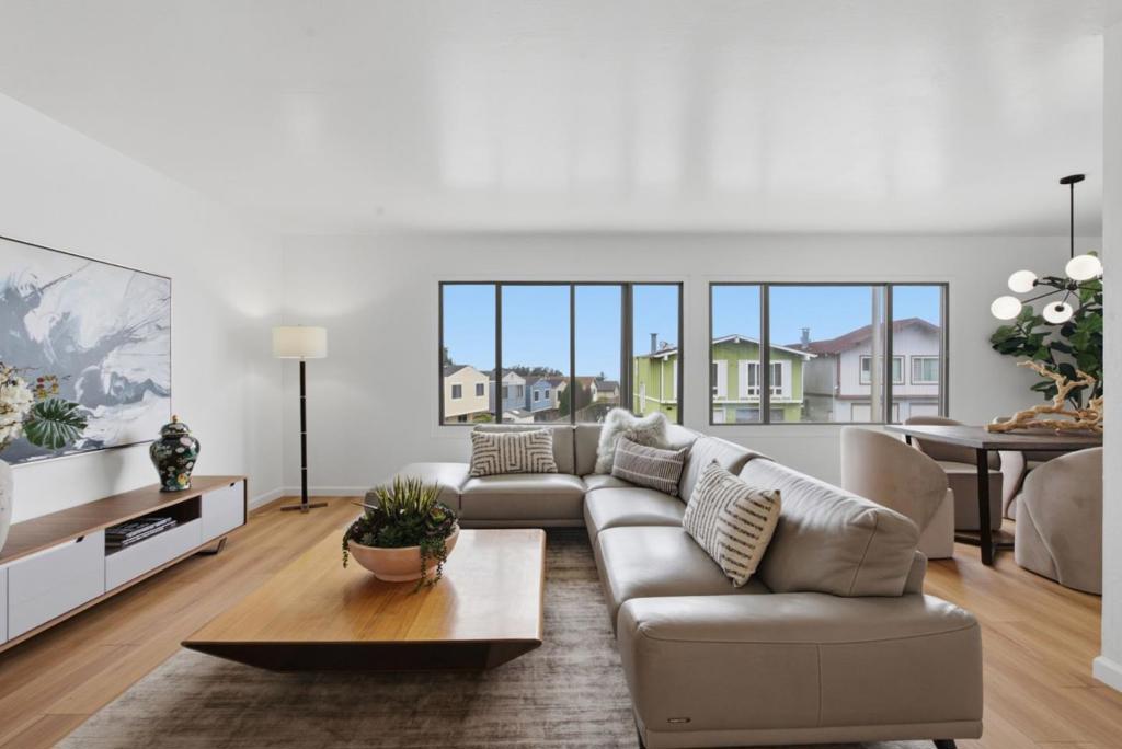 64 Lycett Circle