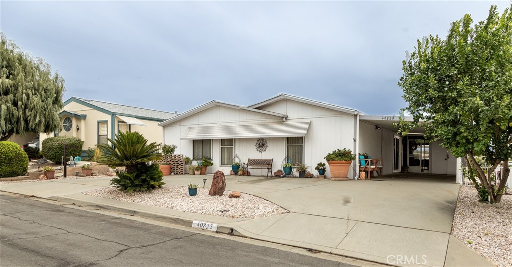 40825 Laredo Trail