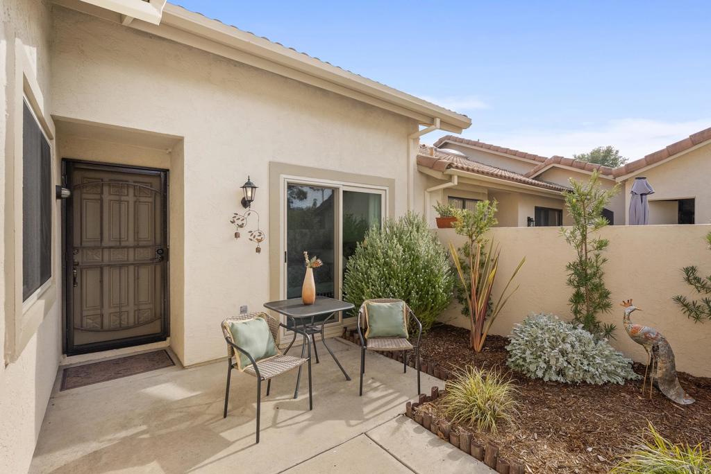 17909 Avenida Alozdra