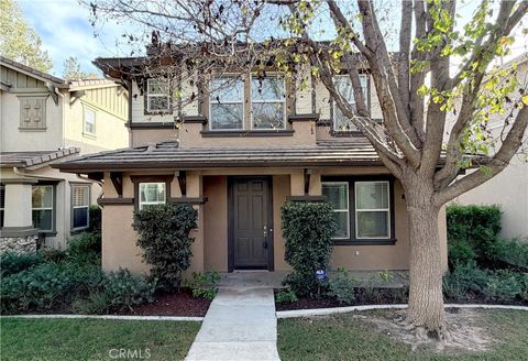 Photo of 27386 Dearborn Dr, Valencia, CA 91354 (MLS # SR25260492)