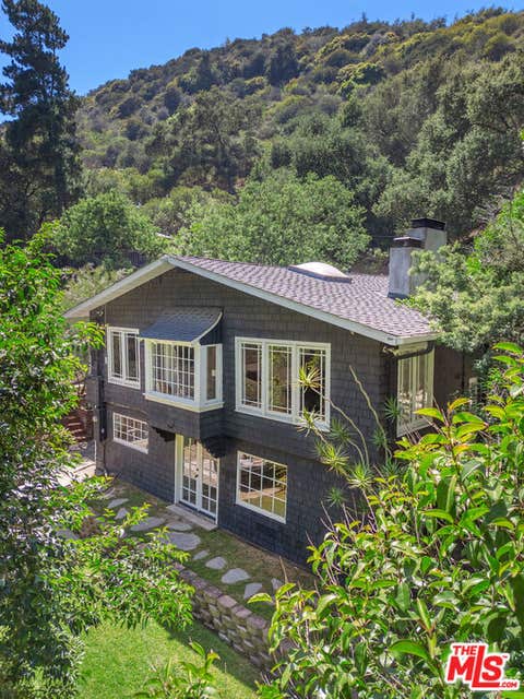 Photo of 2323 Stanley Hills Drive, Los Angeles, CA 90046 (MLS # 26832931)