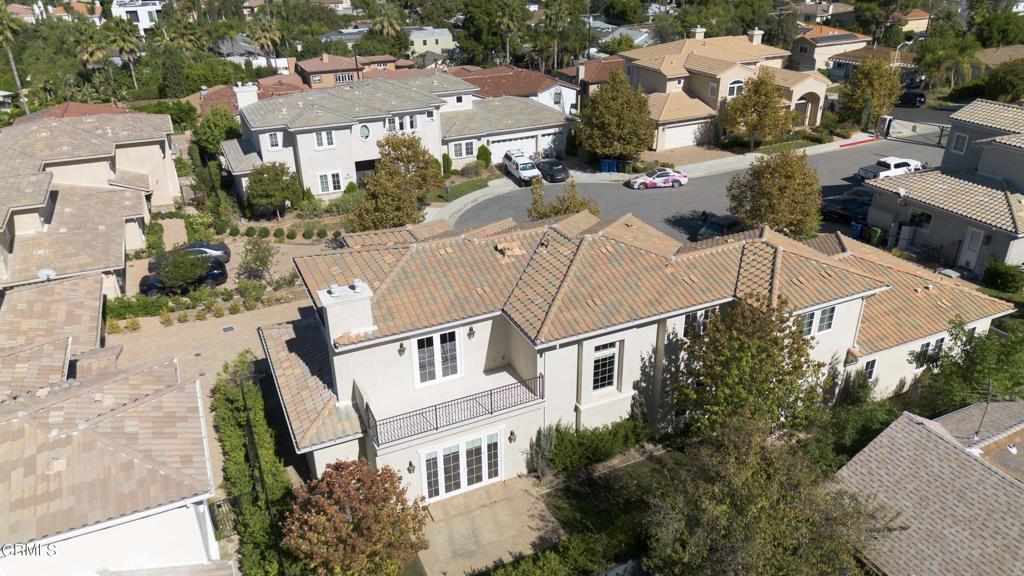 18315 Columbus Circle