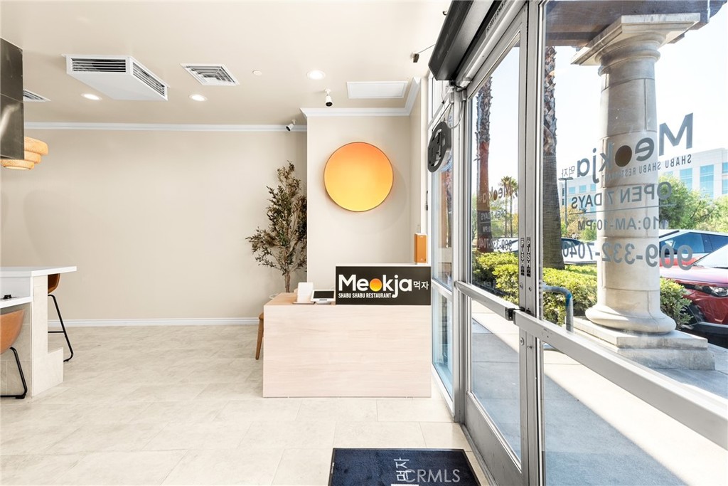 1078 E Hospitality Lane D