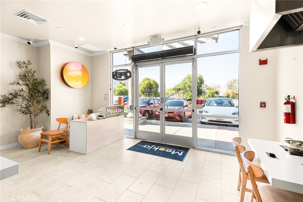 1078 E Hospitality Lane D