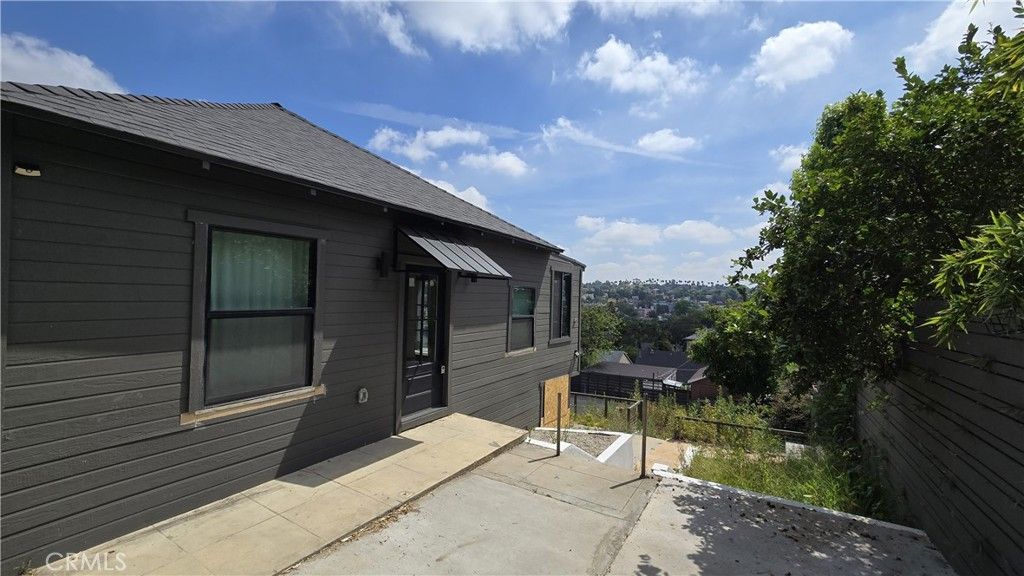 Photo of 1316 Allesandro St, Los Angeles, CA 90026 (MLS # DW26072000)