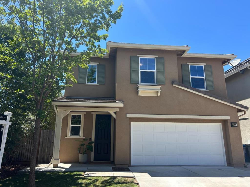 This 3 bedroom 2.5 bath, two story home is situated in the North end of Gilroy. 250 Robin Place is a short 12 minute drive to Morgan Hill. As you walk through the front door you are surrounded by natural light, open concept kitchen, dining, living room area. Enjoy your evenings relaxing by the cozy fireplace. You will find a cute backyard, shaded with trees and a pergola, artificial turf and beautifully stamped concrete patio for an easy to maintain yard. Primary bedroom has a huge walk-in closet and a dual vanity sinks. All bedrooms are spacious. Garage floors are Epoxied and Solar Panels are leased along with a tankless water heater and water softener. Enjoy the spacious two car garage. Front door is East facing. Come and see what this home has to offer, you will love it when you get here!