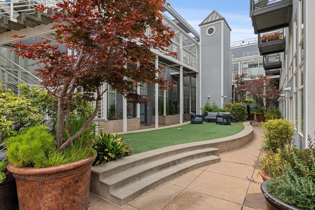 SOMA - Residential
