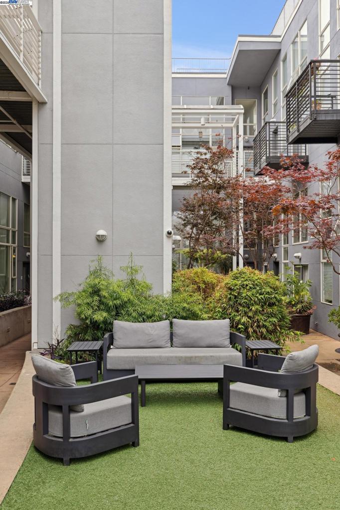 SOMA - Residential