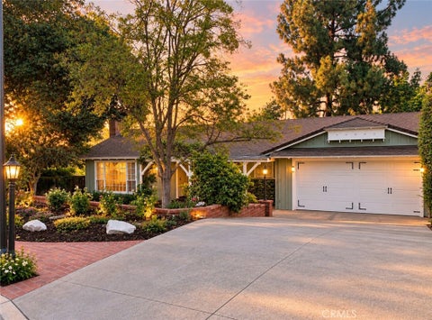 Photo of 1795 Prince Albert DR, Riverside, CA 92507 (MLS # IV26195005)