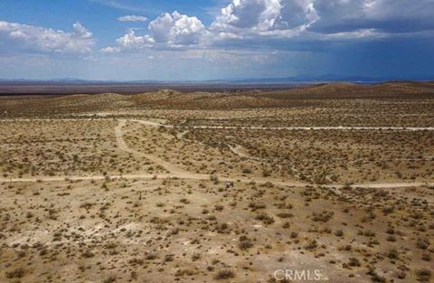 Photo of 0 Silver Peak Road, Adelanto, CA 92301 (MLS # HD25233976)