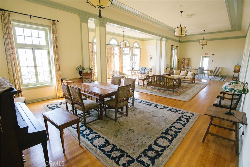 Willmore District (WM) - Residential Lease