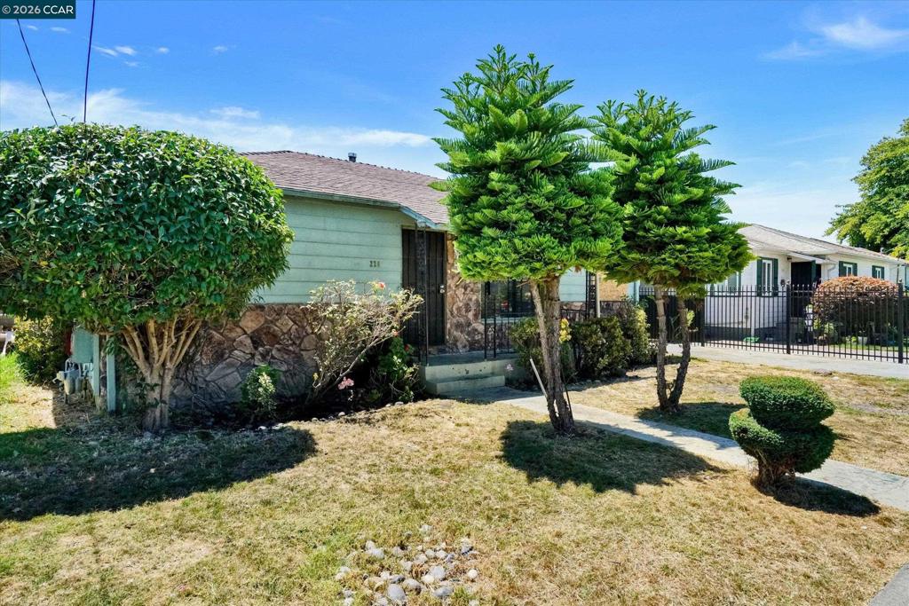 226 Tunis Rd