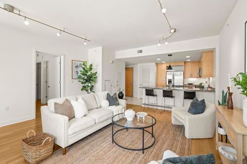 Photo of 3812 Park Blvd #412, San Diego, CA 92103 (MLS # 260009495SD)