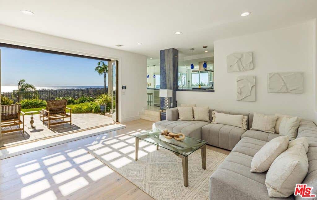 Photo of 6358 Ramirez Mesa Drive, Malibu, CA 90265 (MLS # 26869377)