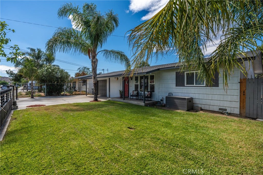 601 S Taylor