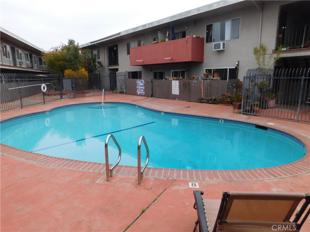 5050 Linden Avenue 86