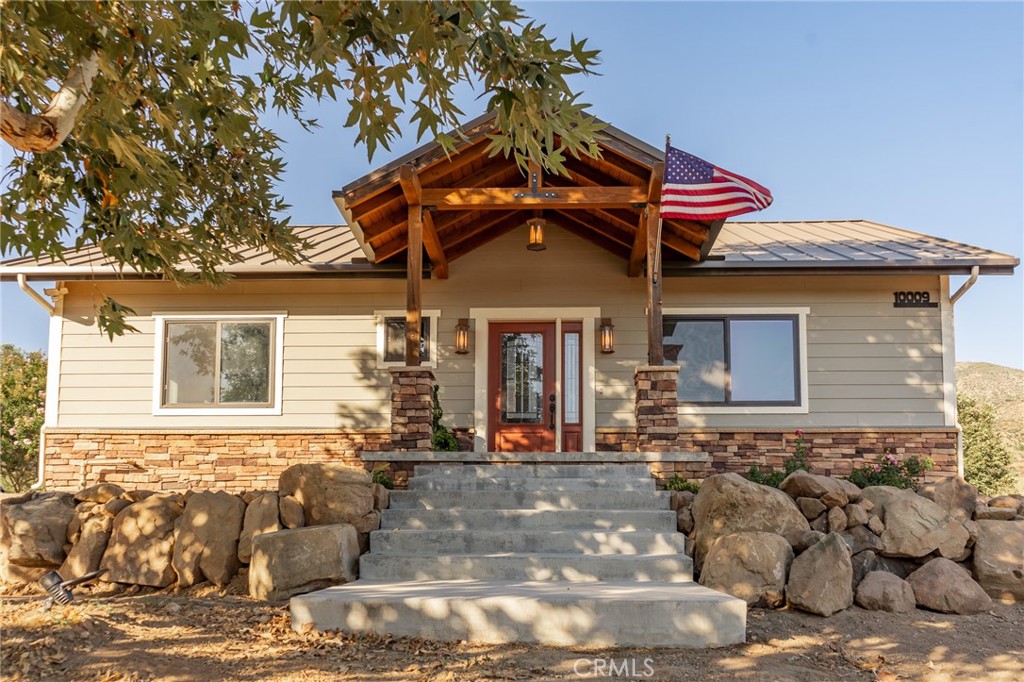 Welcome to your dream property – an exceptional new build on over 6.4 acres in Yucaipa, CA, within the project site boundaries of the Yucaipa Wine Country! This estate offers a unique opportunity to establish an Artisan Winery, complete with the potential for vineyards, tastings, sales, and event venues.
With a 2-bedroom, 2-bath design comprising 1,145 sq feet of elegantly crafted living space (completed in November 2022), this property caters to those ready to embrace winemaking amidst stunning surroundings.
The modern interior features durable Pergo Timbercraft Laminate flooring and a chef’s kitchen with granite counters, ideal for entertaining. For equestrians and farmers, the property accommodates up to 25 horses or various livestock, complete with existing horse pens and facilities, allowing for income-generating ventures.
Imagine creating a lasting legacy here—expansive outdoor spaces perfect for future growth, gardening, or additional structures, all while enjoying incredible views perfect for family gatherings.
With features like high-efficiency heating, dual-pane windows for energy savings, and extensive media wiring, this estate combines comfort and modern living. Investors will recognize the potential for subdividing the property into multiple parcels for residential developments or boutique wineries, appealing to Yucaipa’s thriving market.
Seize the chance to own not just a home but a canvas for your dreams. Whether you desire a vineyard or a family compound, this property is the ideal starting point. Schedule your showing today and explore this world of endless possibilities!