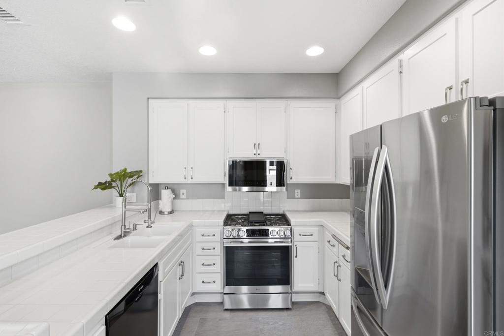 28362 Pueblo Drive