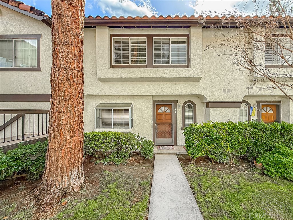 5542 Las Virgenes Road 97