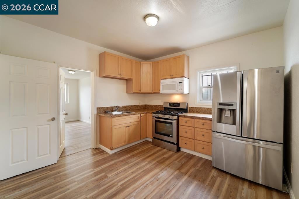 400 Bissell Ave