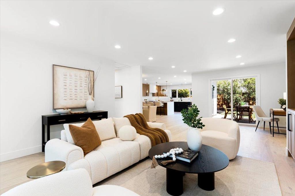 15640 Gardenia Way