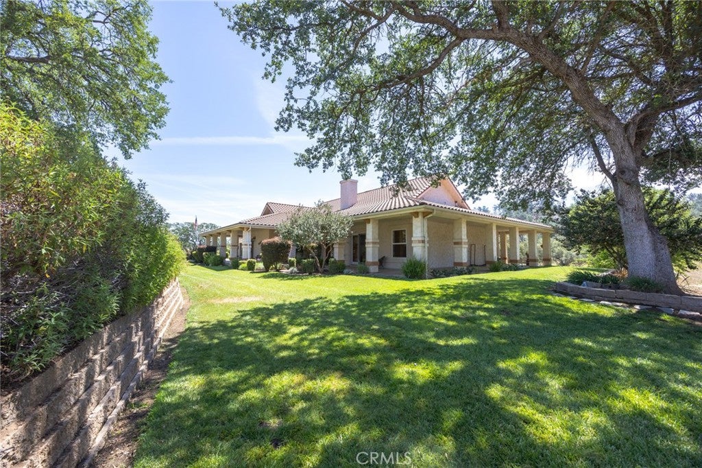 1087 Ben Hur Road