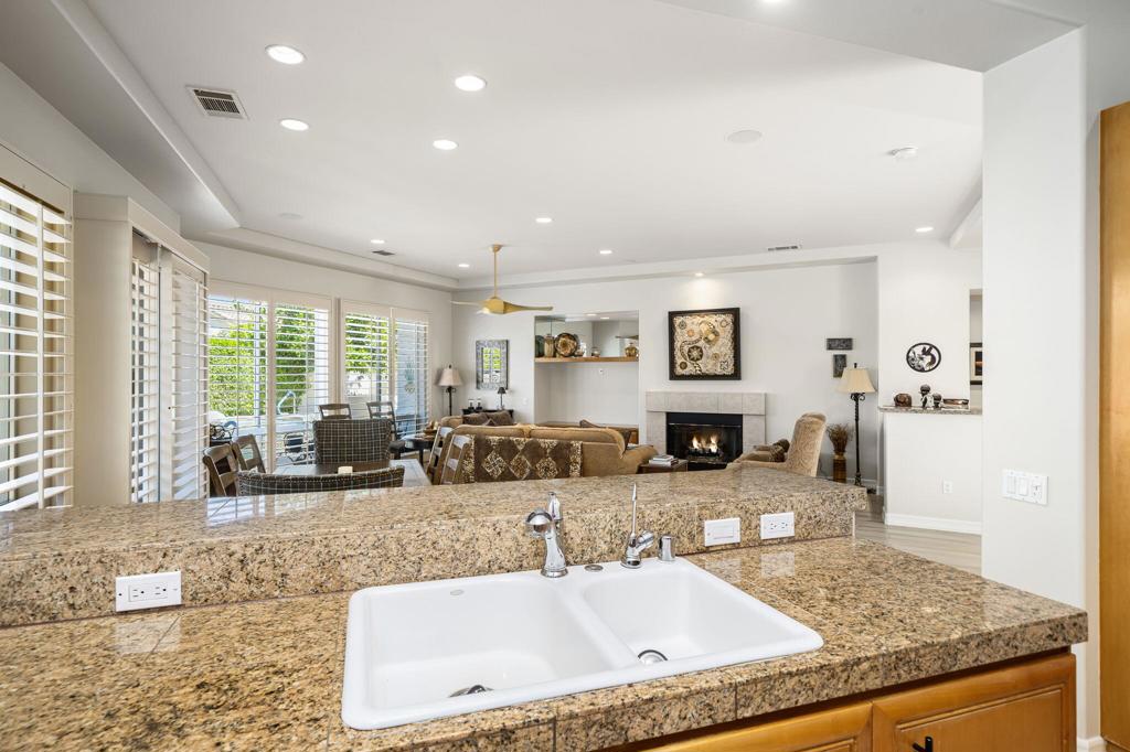 La Quinta Fairways - Residential