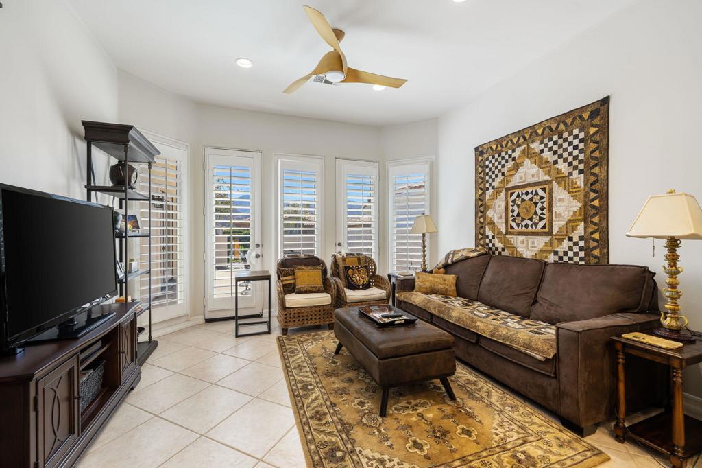 La Quinta Fairways - Residential