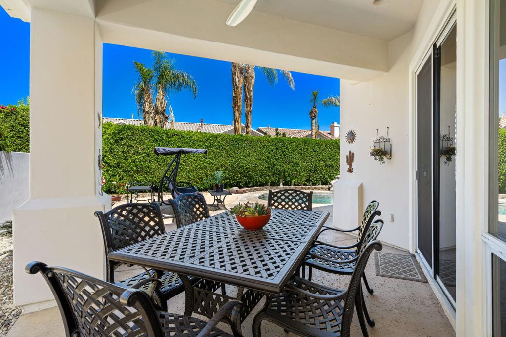 La Quinta Fairways - Residential