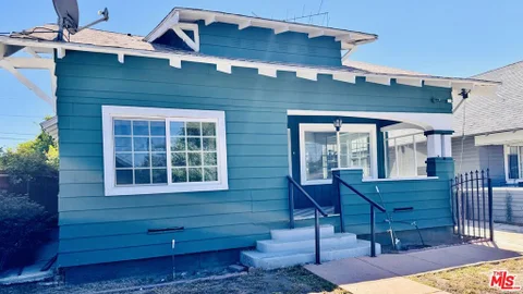 MLS: 26898431