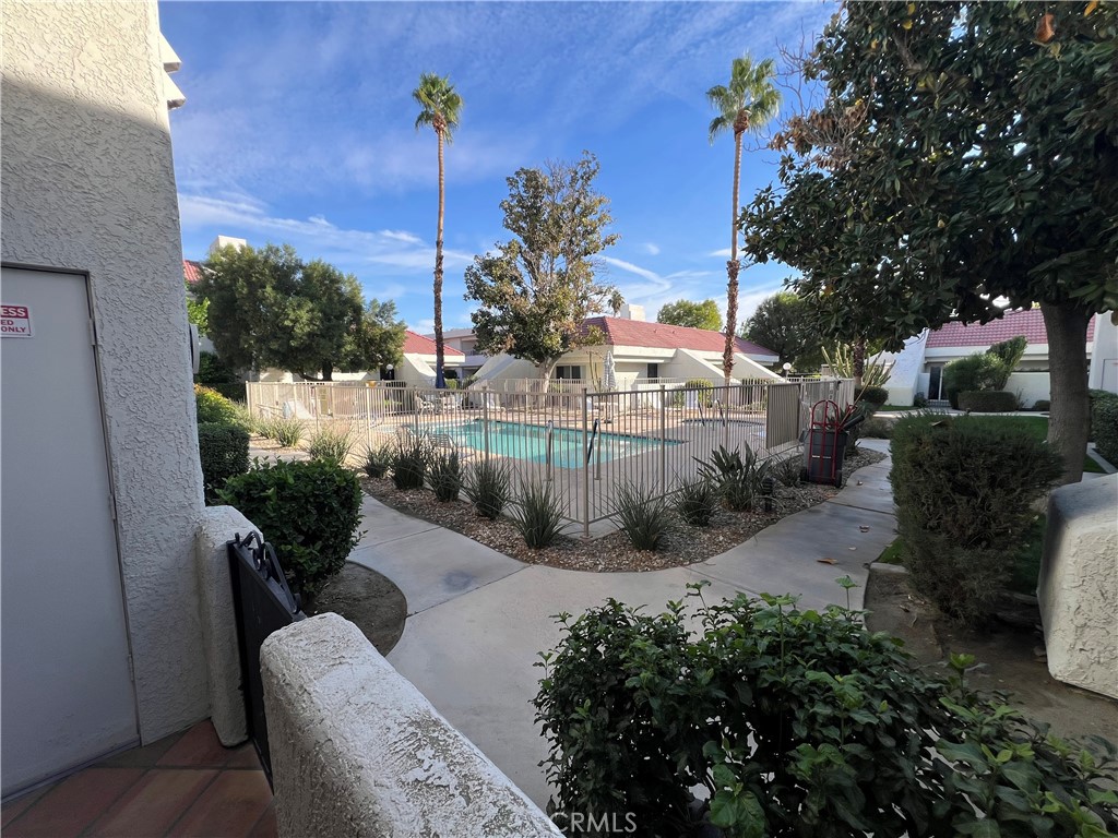 Candlewood Villas II (33605) - Residential