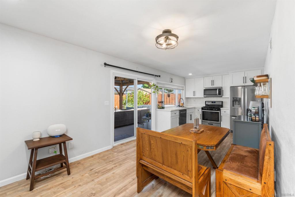 10056 Woodpark