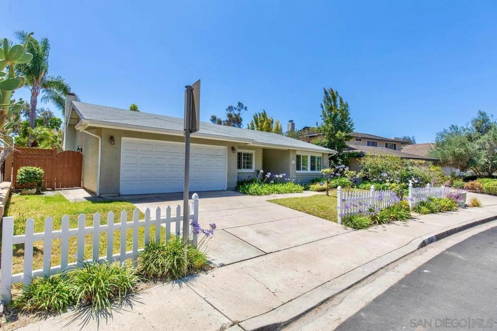 10325 Avenida Magnifica